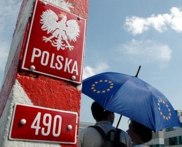 Польша закрыла границы